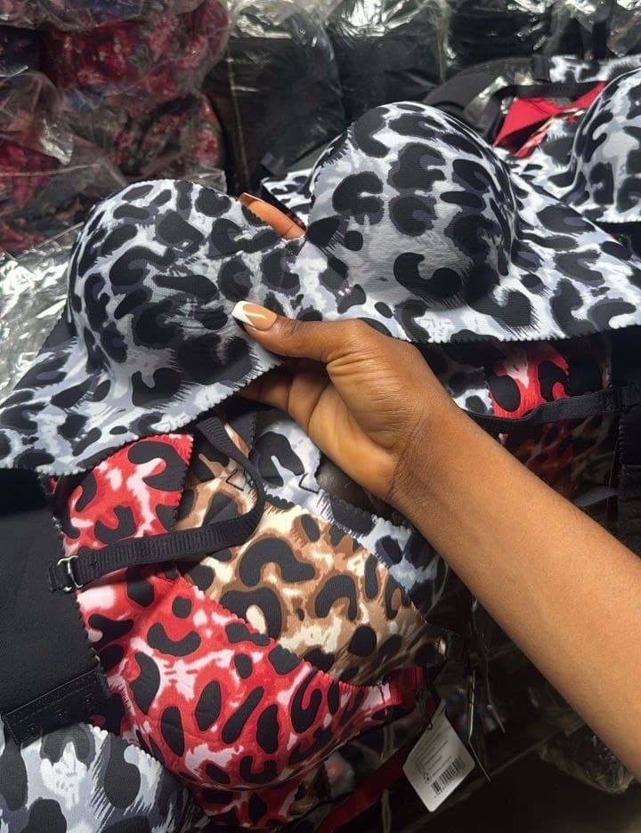 1691# Binnys Bra